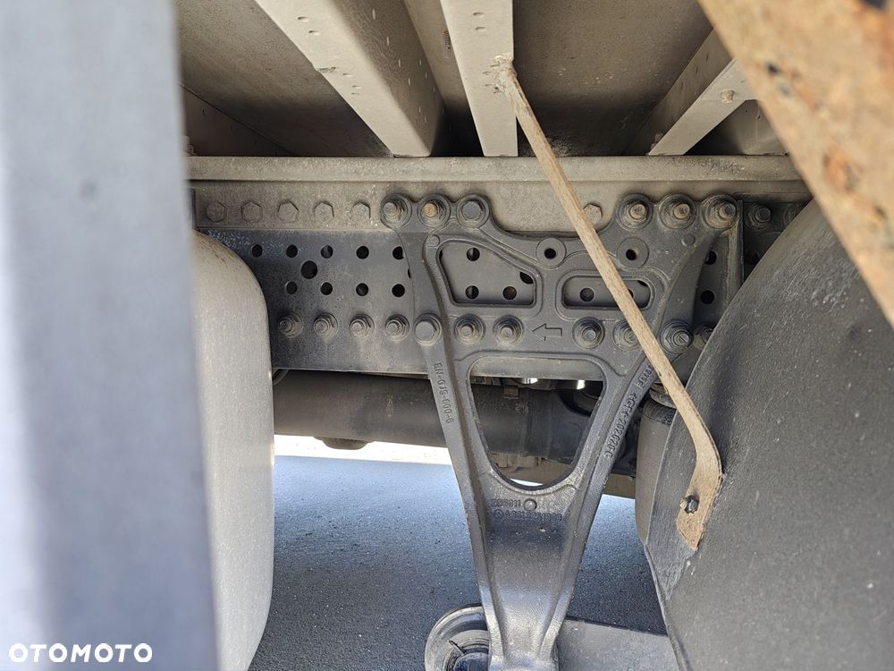 Mercedes-Benz ACTROS 2545 - 38