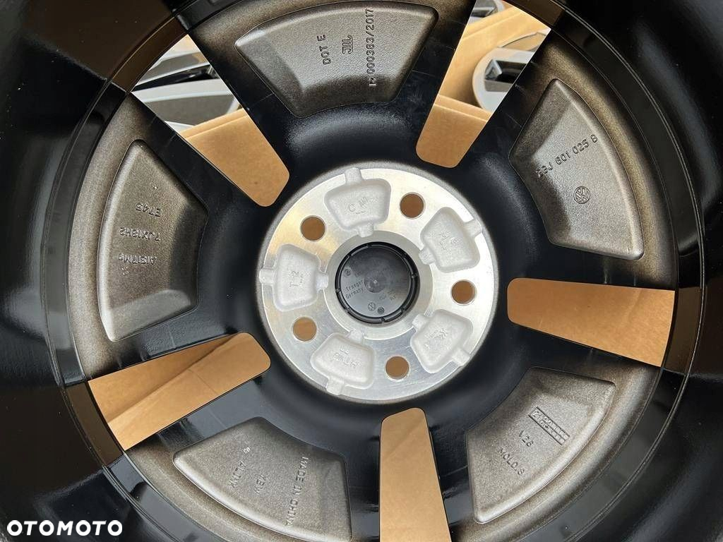 Oryginalne felgi 18cali VW Golf Jetta Caddy Touran Passat 5x112 - 5
