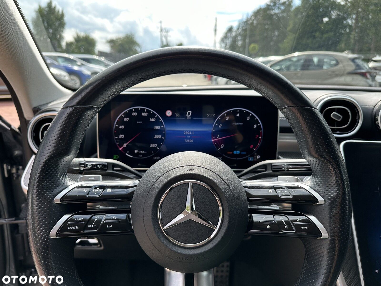 Mercedes-Benz Klasa C 200 mHEV AMG - 20