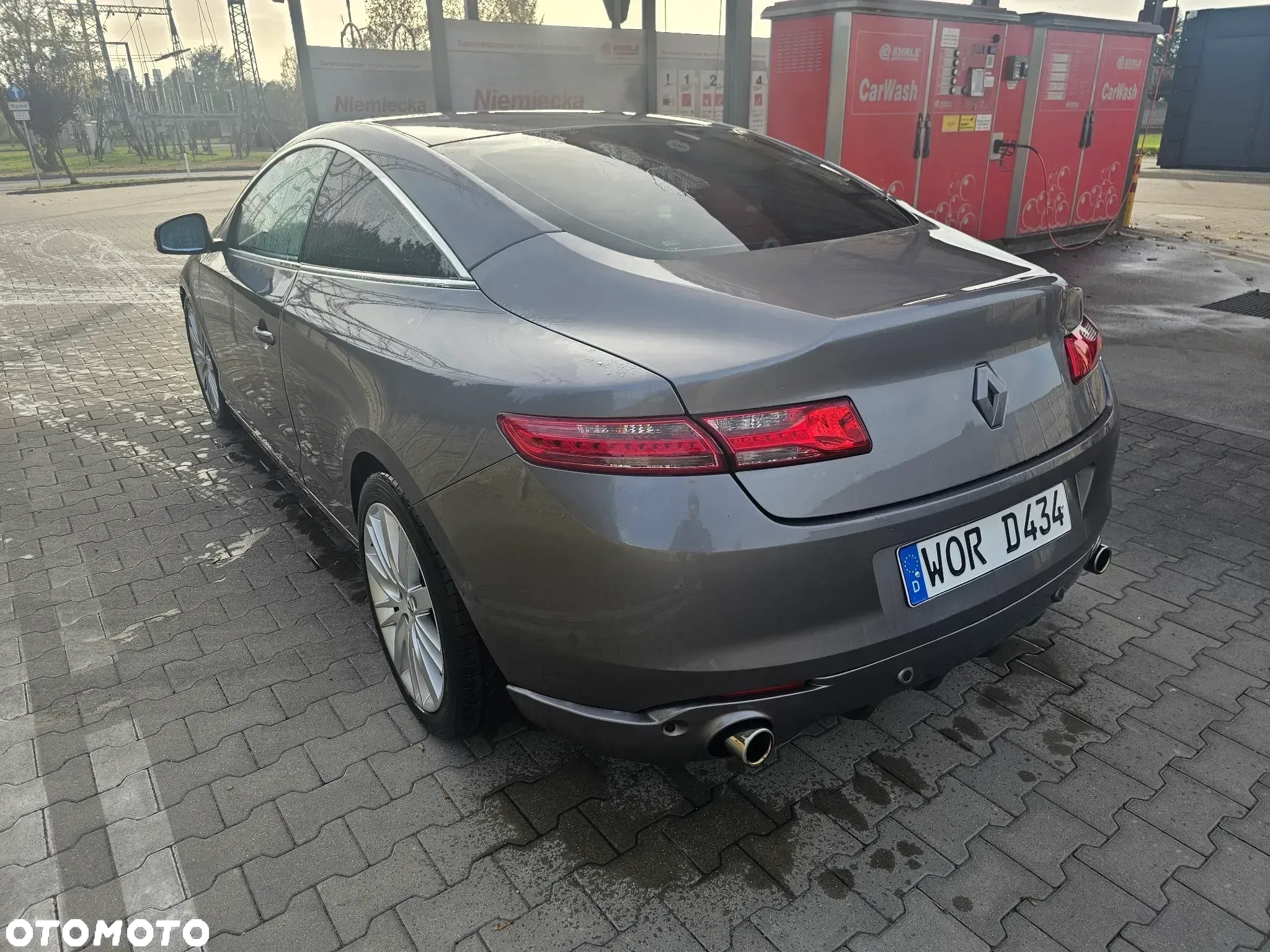 Renault Laguna Coupe TCe205 GT - 2