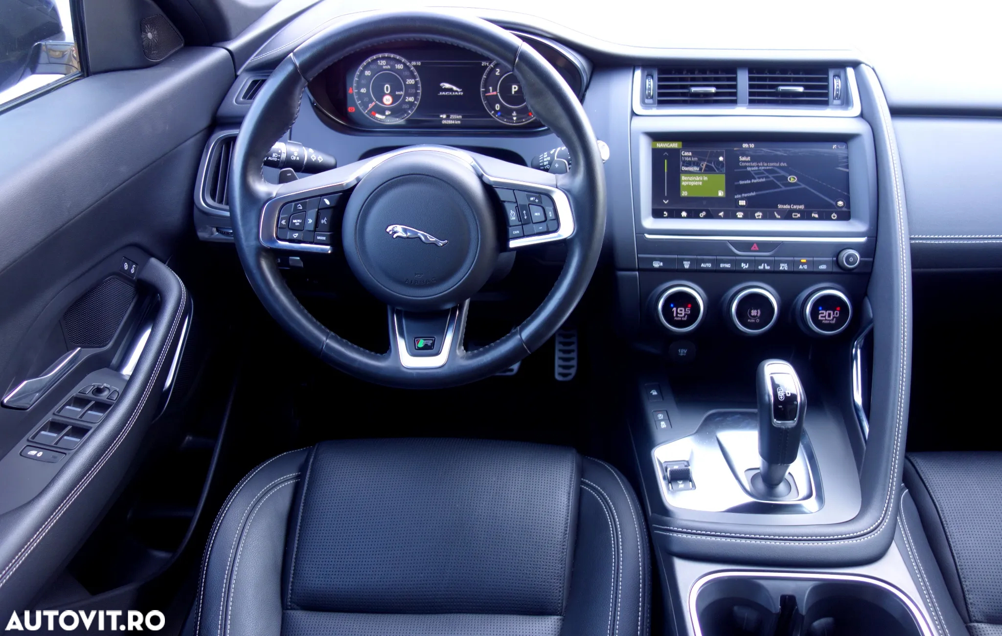 Jaguar E-Pace D150 AWD Aut. R-Dynamic - 14