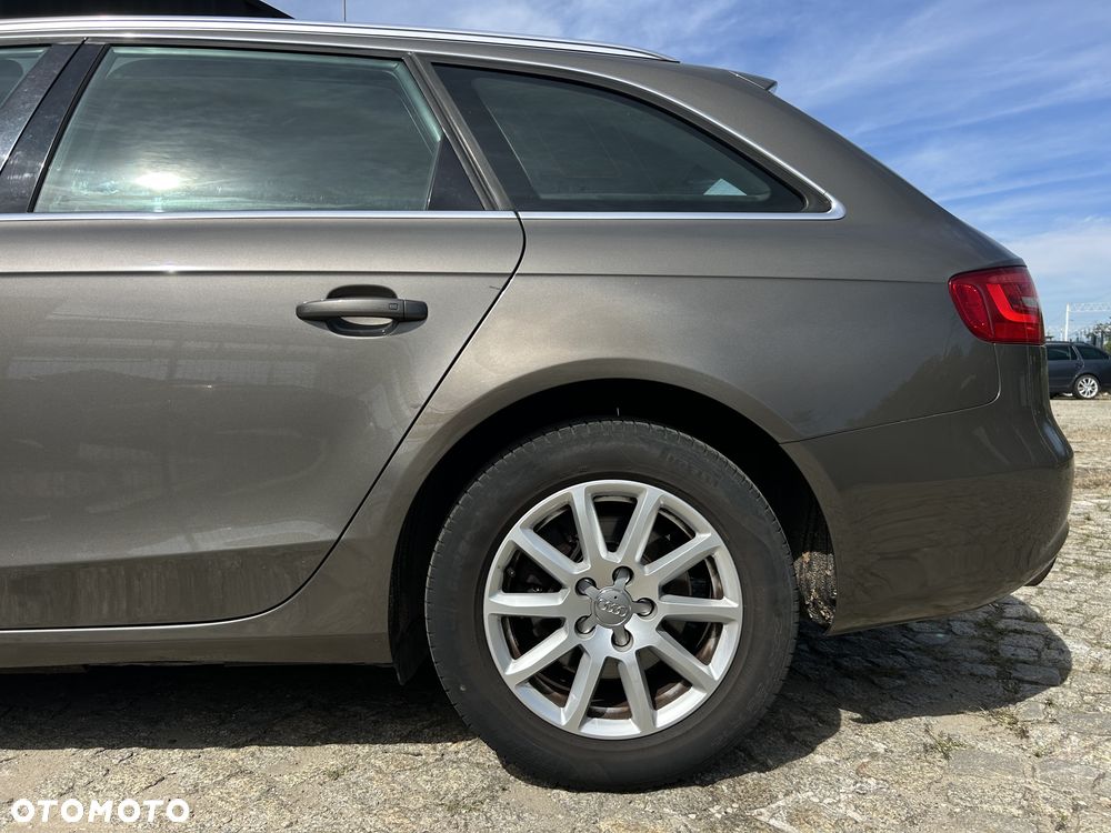 Audi A4 Avant 1.8 TFSI Attraction - 36
