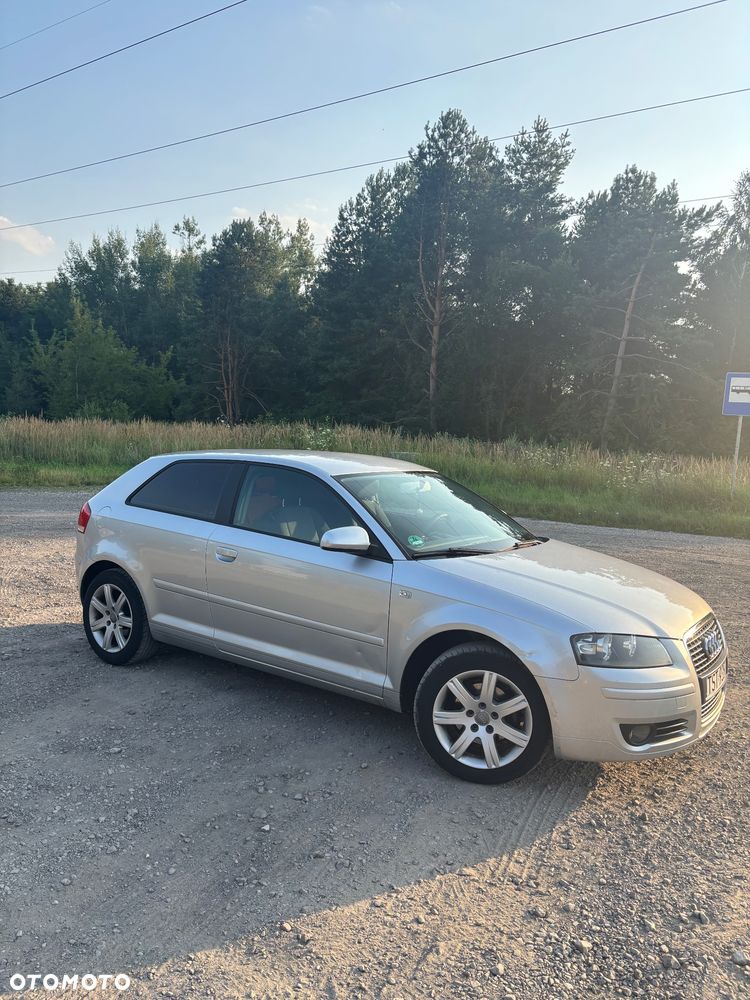 Audi A3 3-drzwiowe 1.6 Ambiente - 3