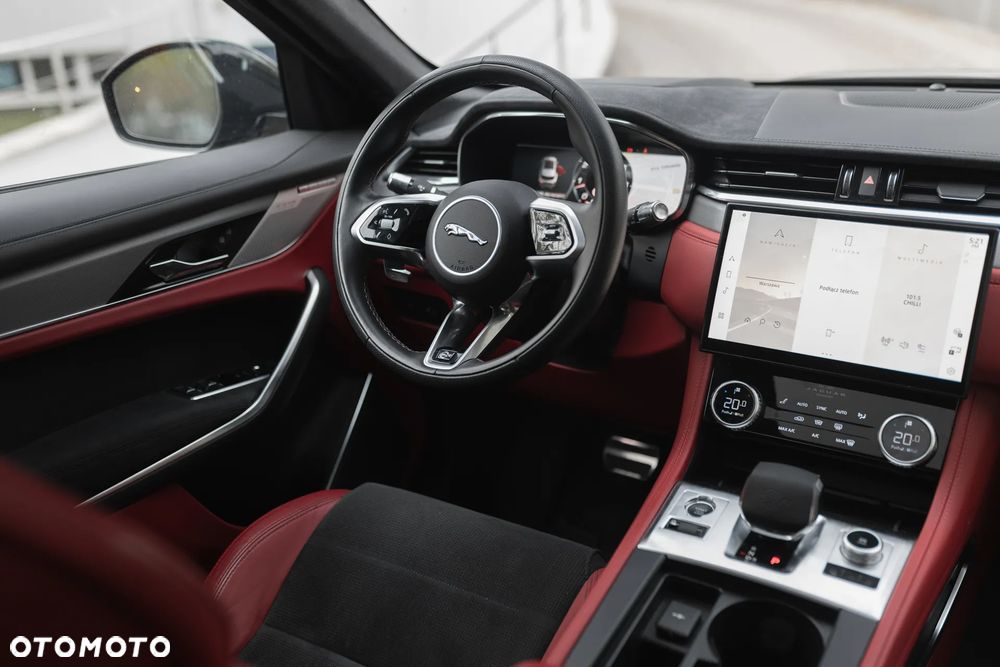 Jaguar F-Pace 5.0 V8 S/C AWD SVR - 19