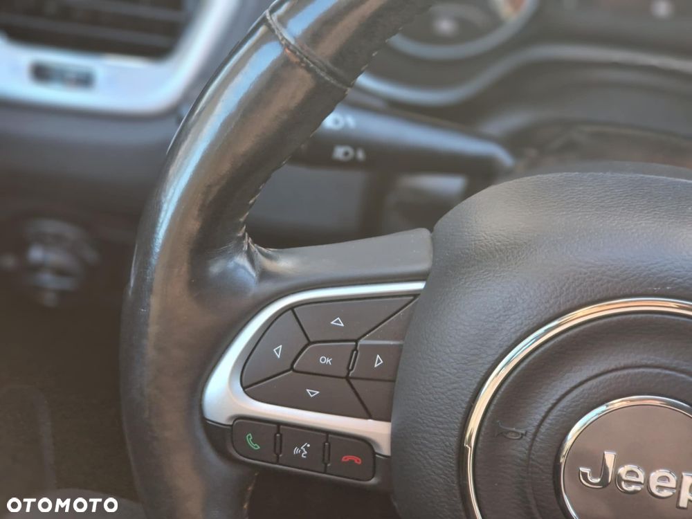 Jeep Compass 1.4 MultiAir Longitude - 16