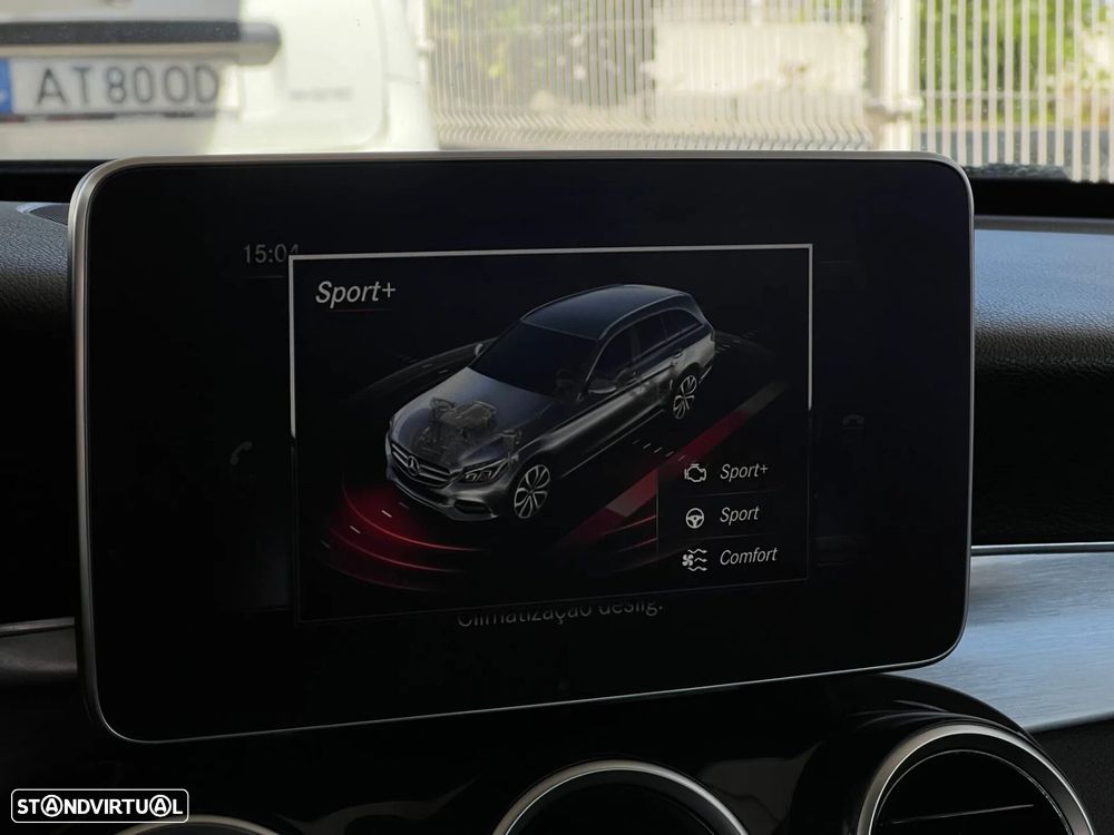 Mercedes-Benz C 300 h Avantgarde+ - 29