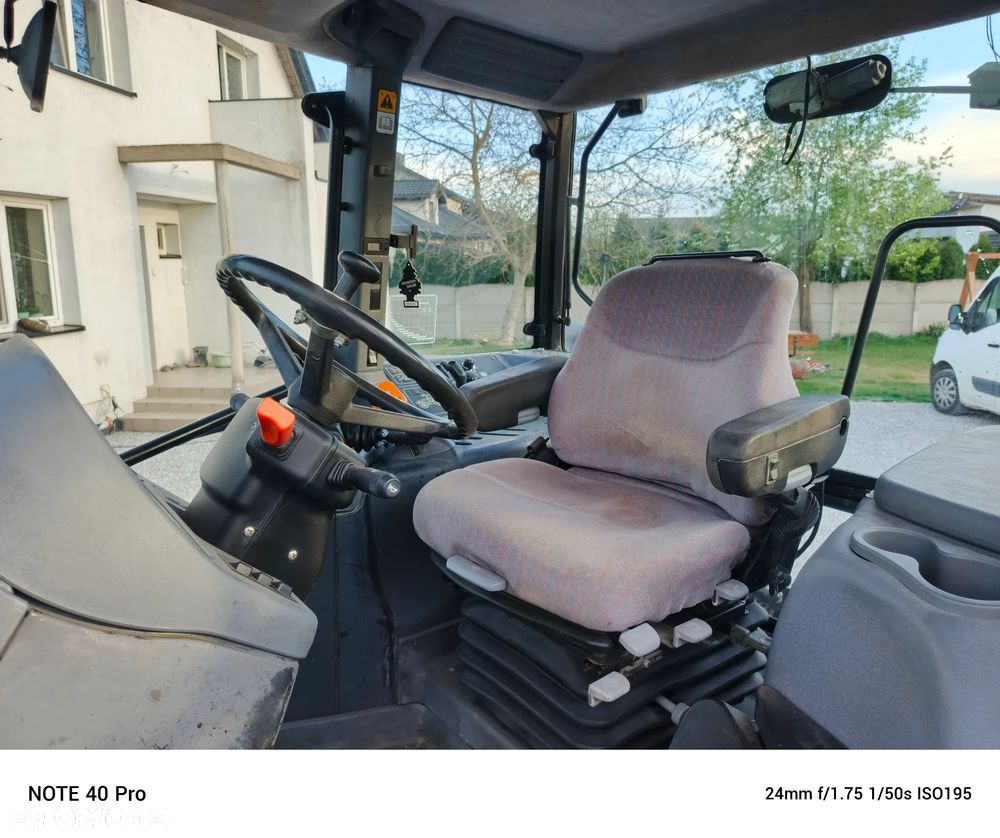 New Holland Tm 120 - 8