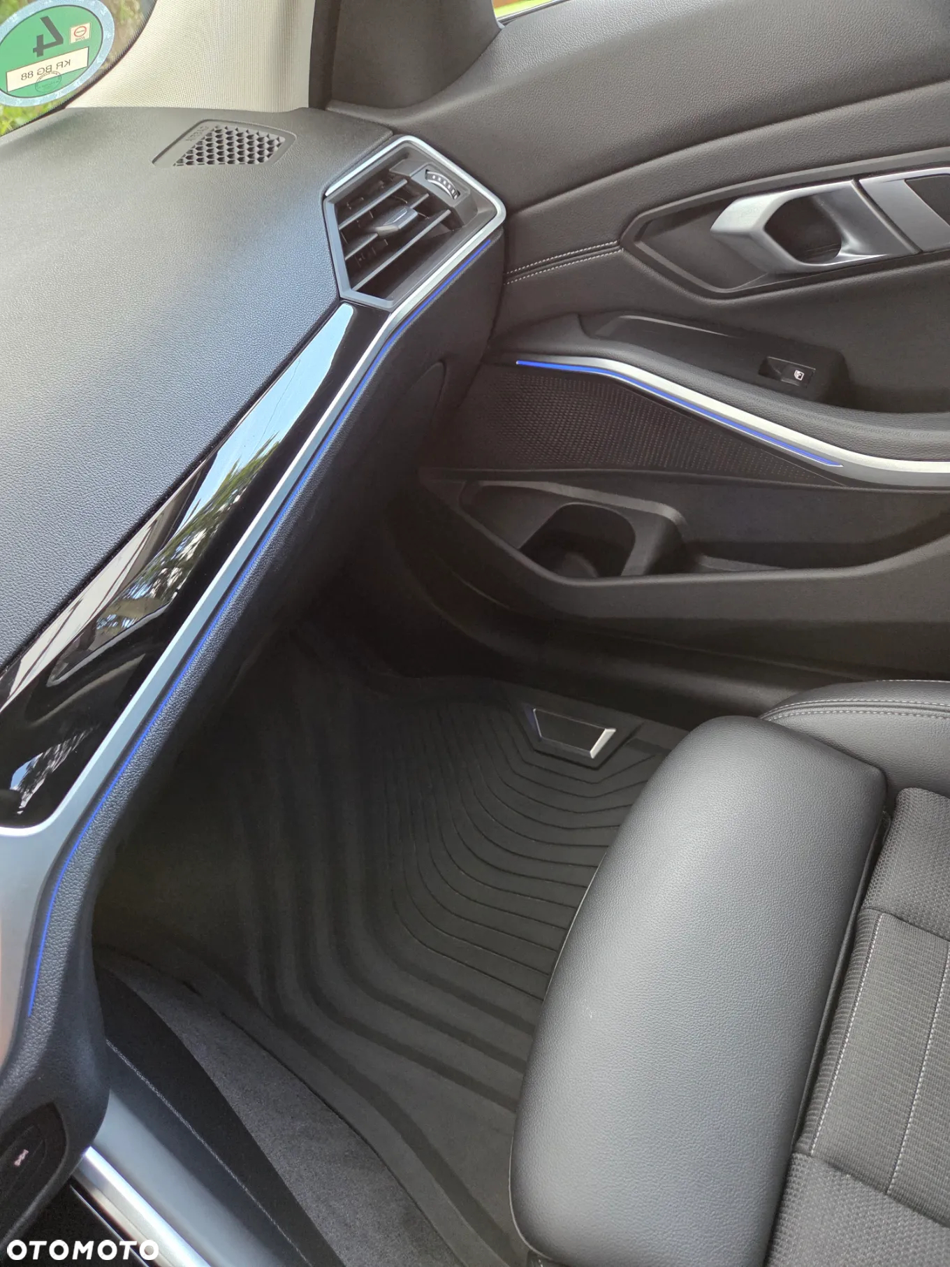 BMW Seria 3 320d Sport Line sport - 13
