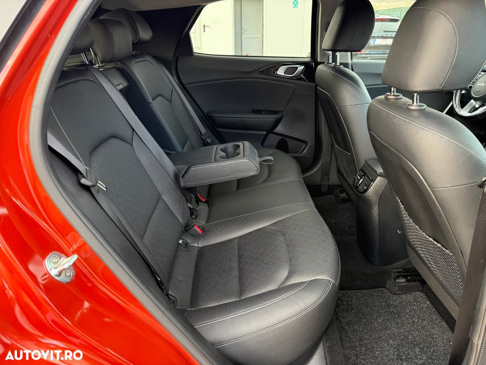 Kia XCeed 1.6 CRDi Eco-Dynamics+(48V Mild-Hybrid) DCT7 PLATINUM EDITION - 37