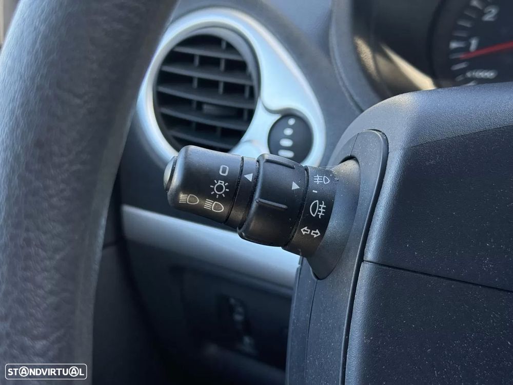 Renault Clio 1.2 16V Dynamique - 10