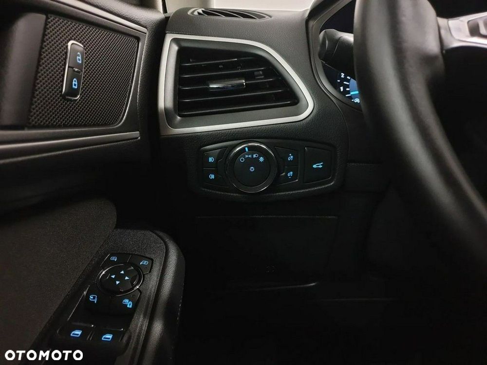 Ford S-Max 2.0 EcoBlue ST-Line - 26