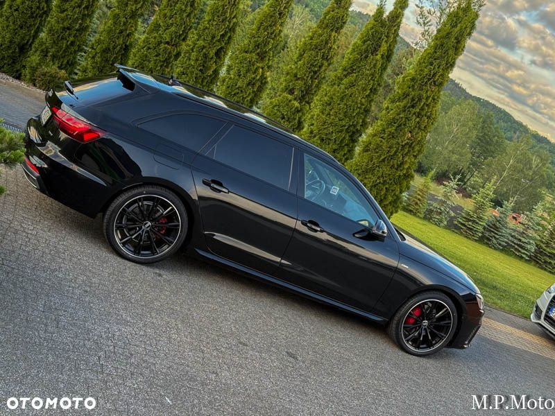 Audi A4 Avant 40 TDI quattro S tronic S line - 22