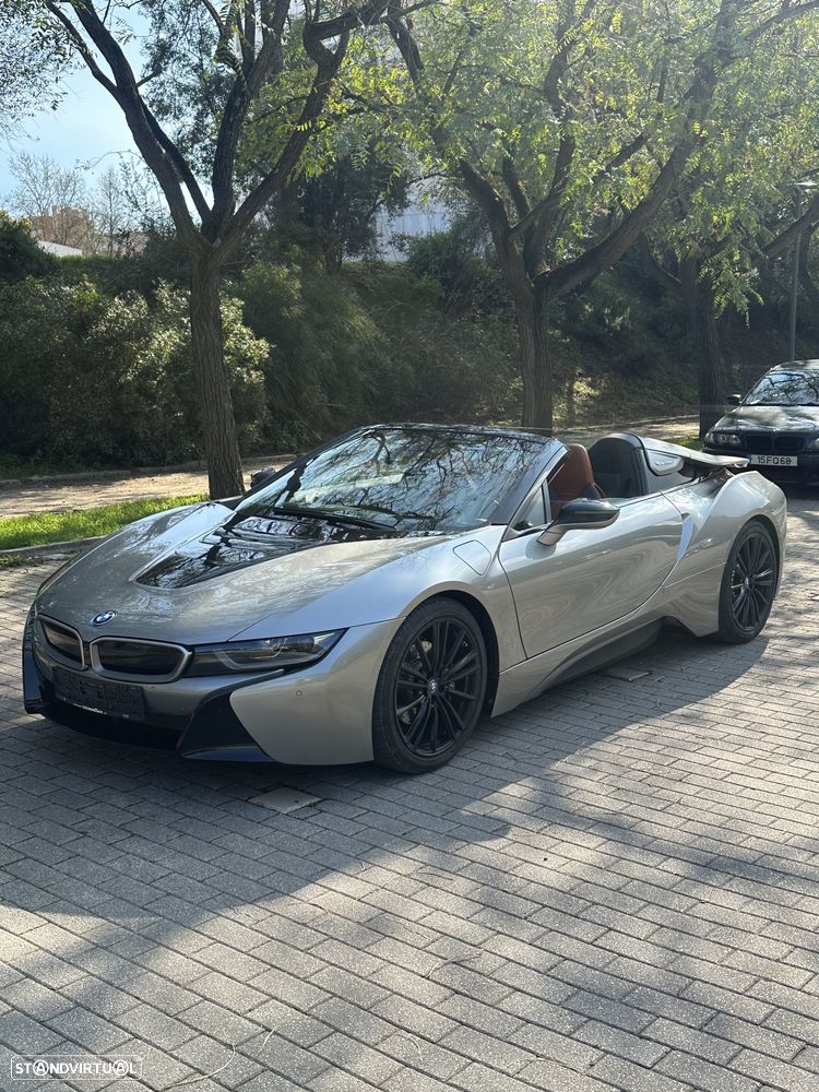 BMW i8 Roadster - 1