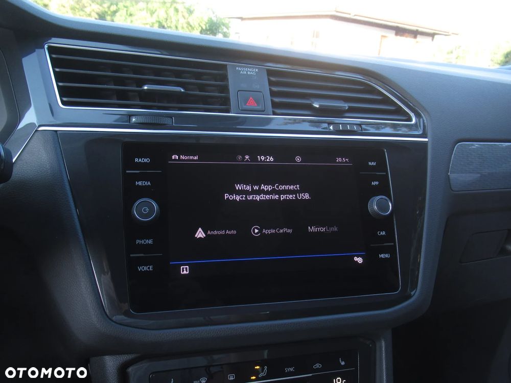 Volkswagen Tiguan 2.0 TSI 4Mot Life DSG - 29