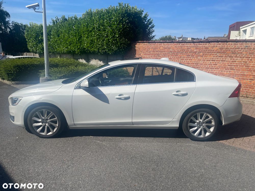 Volvo S60 T5 Drive-E Summum - 3