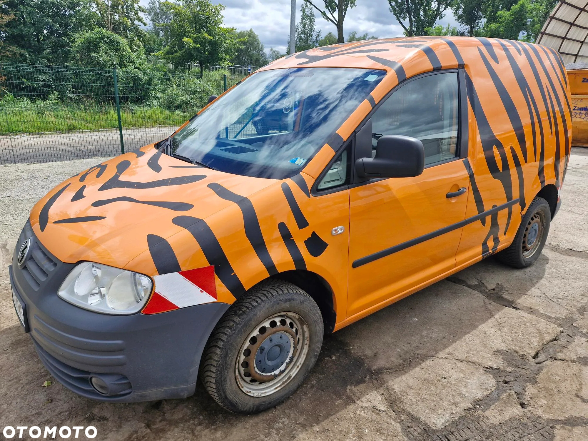 Volkswagen Caddy - 2