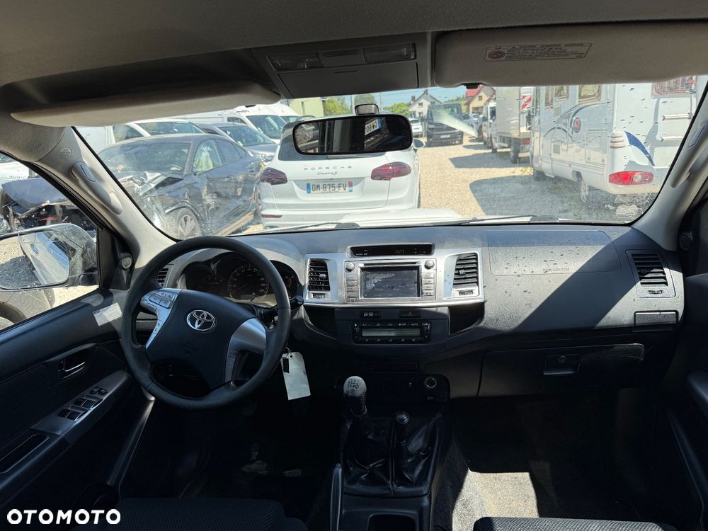 Toyota Hilux - 9