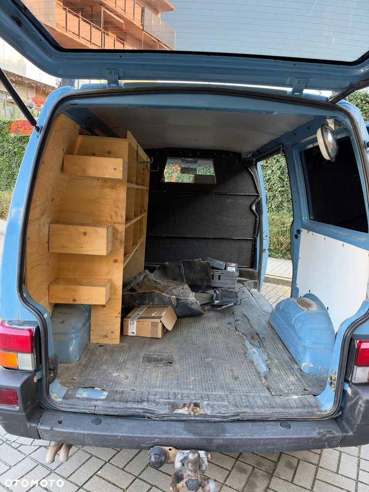 Volkswagen Transporter T4 SYNCRO - BLOKADA - 16