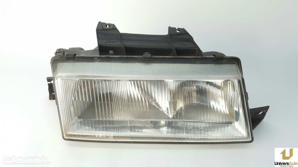 FAROL DIREITO SSANGYONG MUSSO 2.9 D - 5
