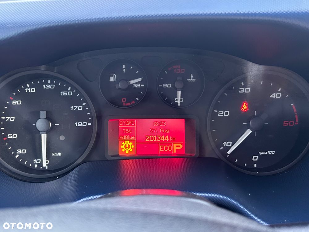 Iveco Daily 70c18 3.0 Diesel 180KM Automat HI-MATIC Klima Tempomat  Grzany Fotel Plandeka Winda - 17