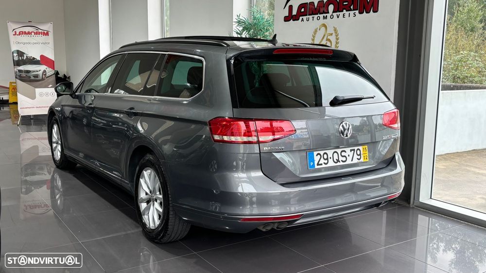 VW Passat Variant 2.0 TDi Highline DSG - 4