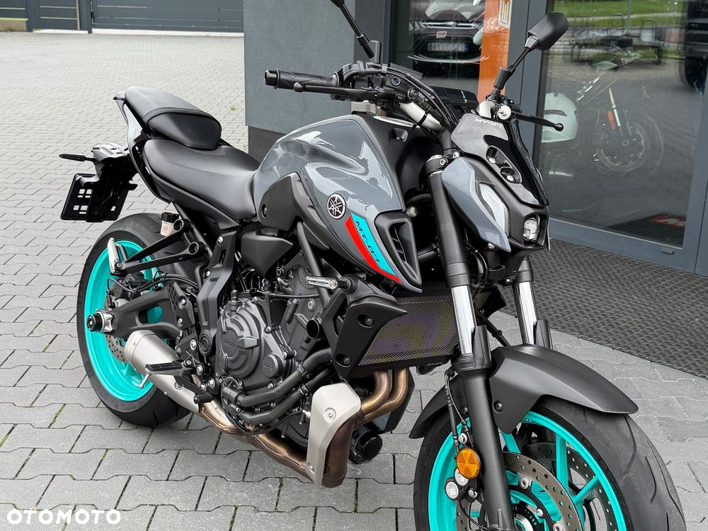 Yamaha MT - 22