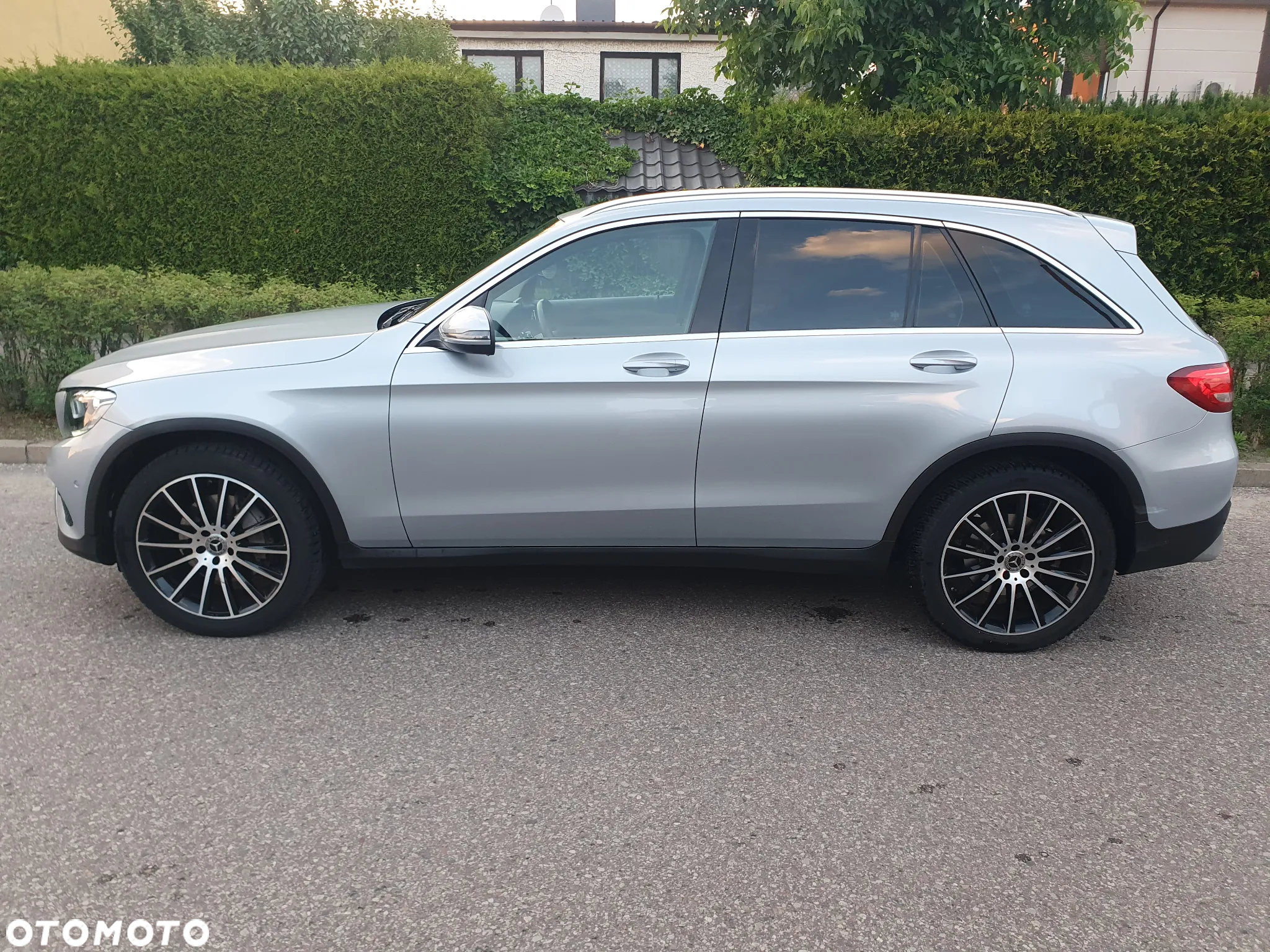 Mercedes-Benz GLC 220 d 4Matic 9G-TRONIC - 4