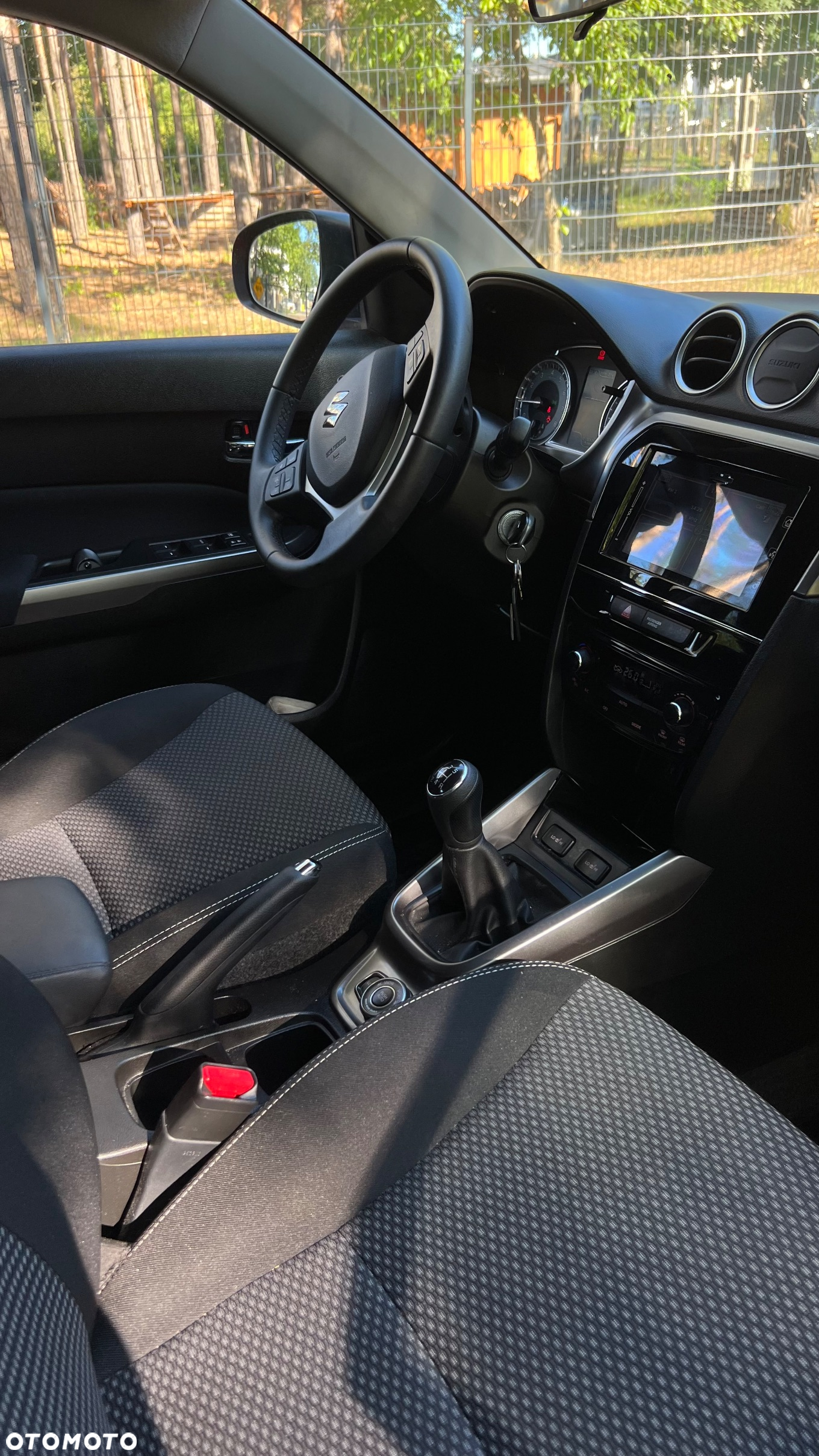 Suzuki Vitara 1.0 Boosterjet Premium 4WD - 16