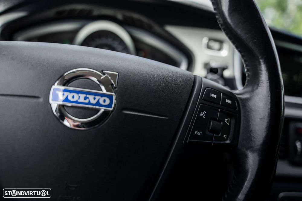 Volvo V40 D2 - 31