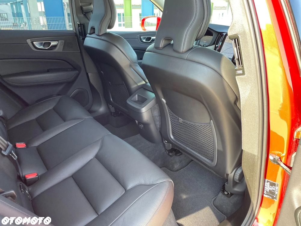 Volvo XC 60 B4 B Inscription - 26