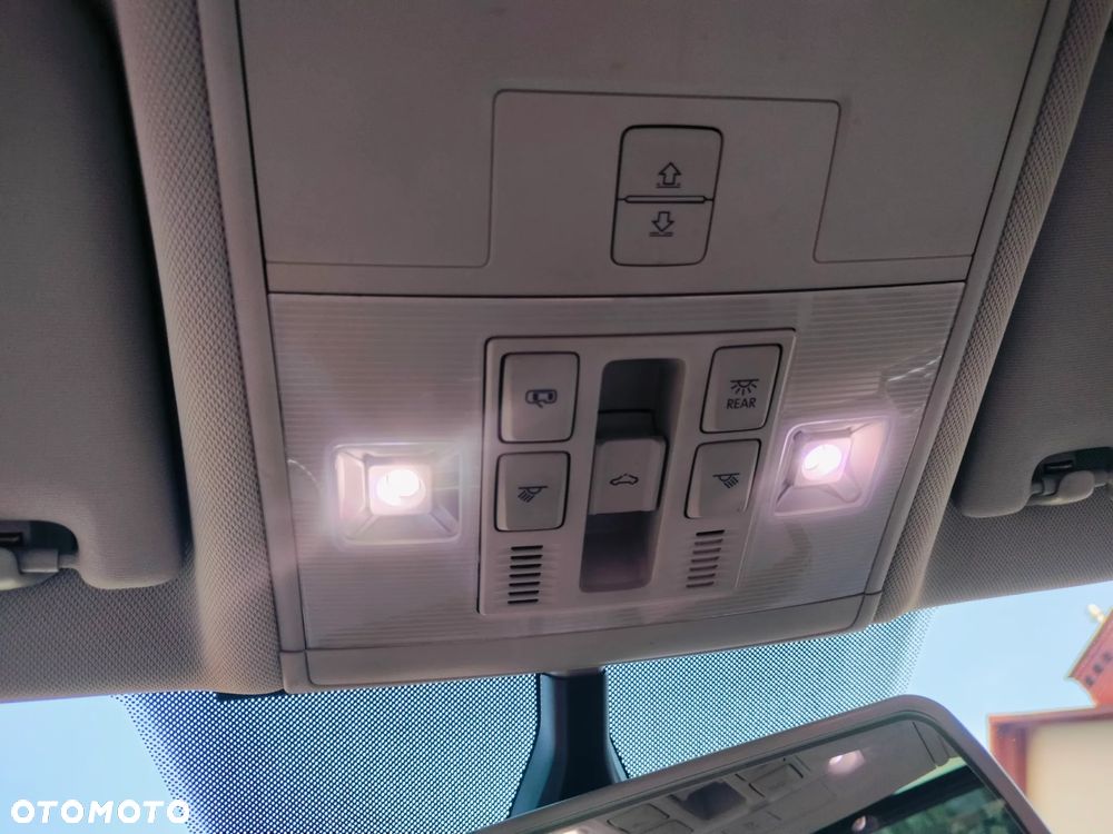 Volkswagen Tiguan Allspace - 26