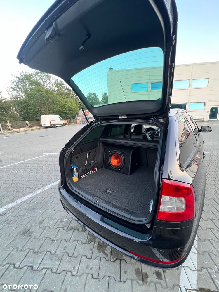 Skoda Octavia 2.0 TDI RS - 14