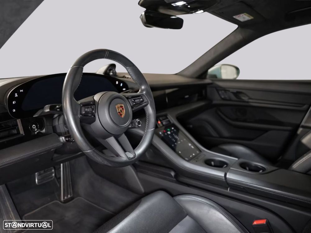 Porsche Taycan Sport Turismo - 5