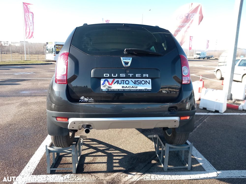 Dacia Duster 1.6 16V 4x2 - 6