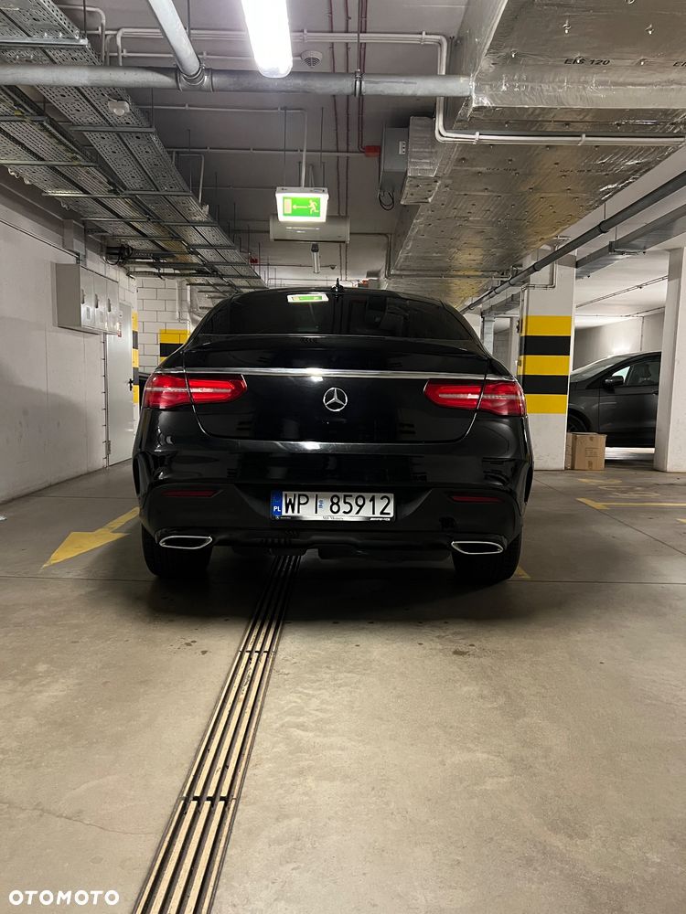 Mercedes-Benz GLE - 4