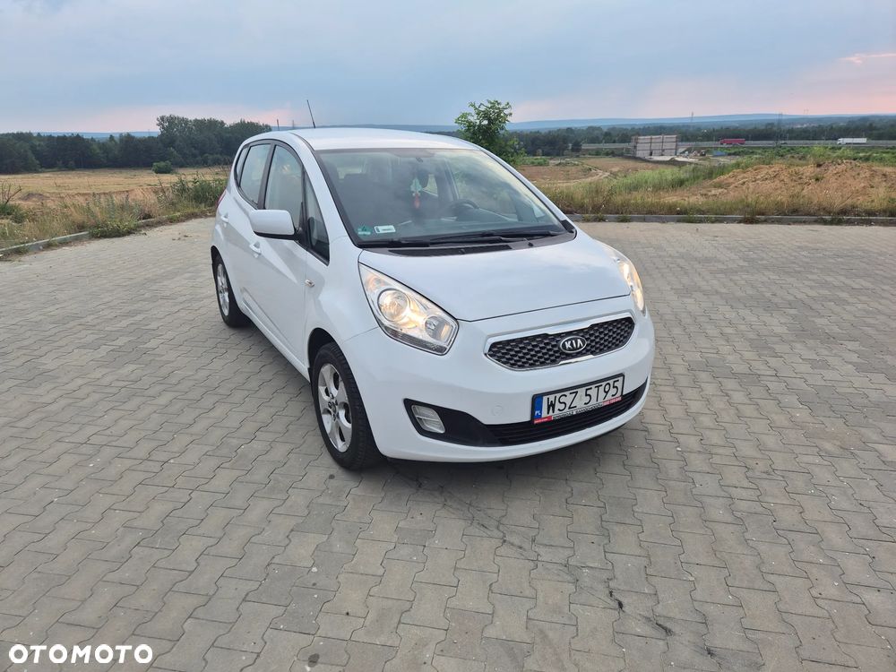 Kia Venga 1.4 L - 10