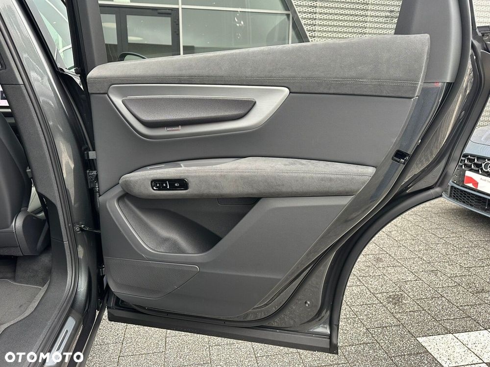 Audi Q7 - 25