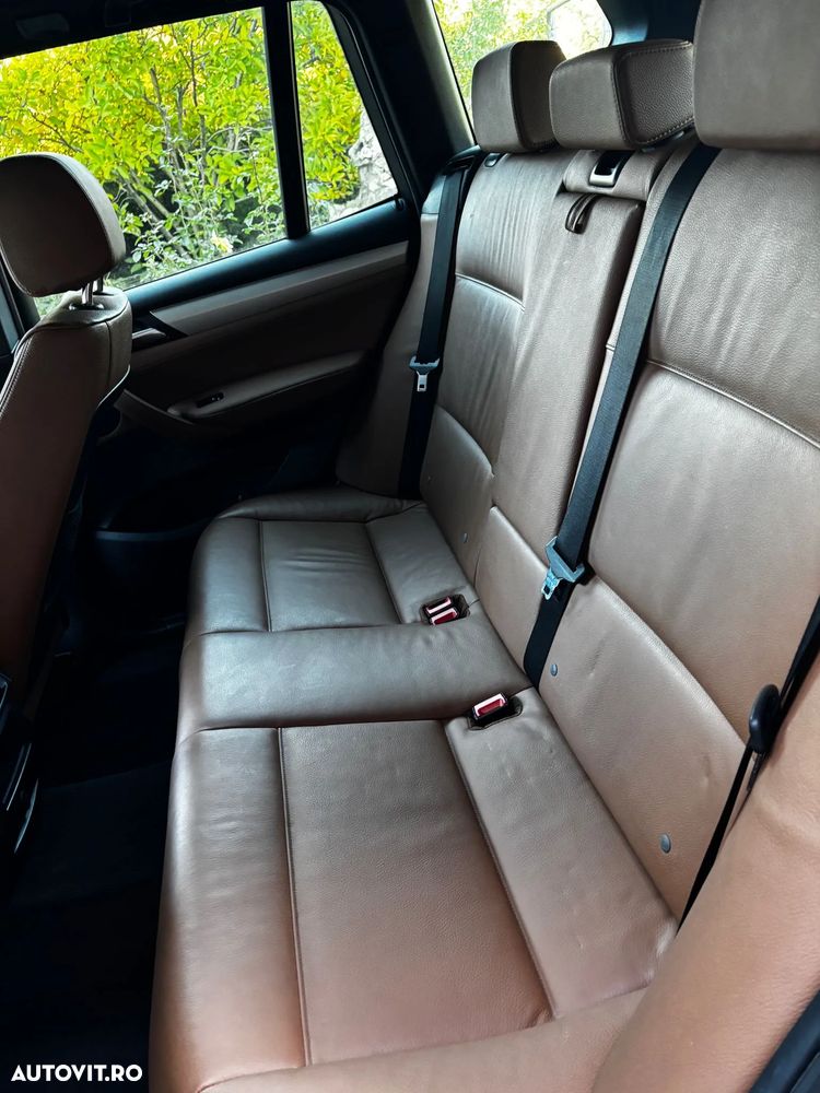 BMW X3 sDrive18d Luxury Line - 9