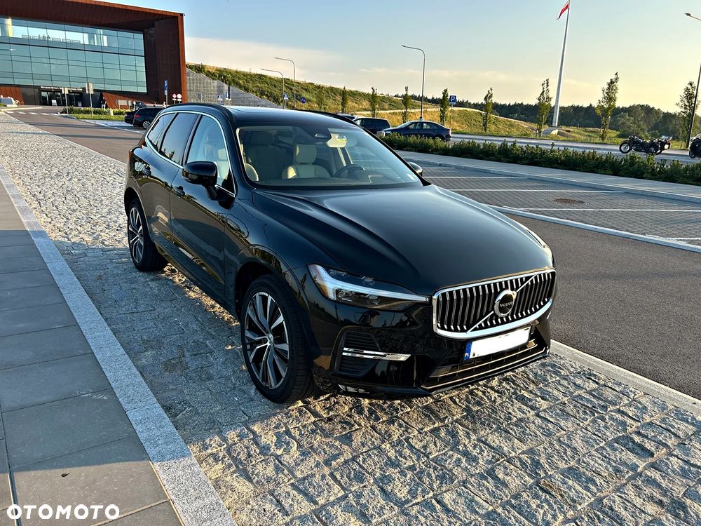 Volvo XC 60 B5 B AWD Plus Bright - 5