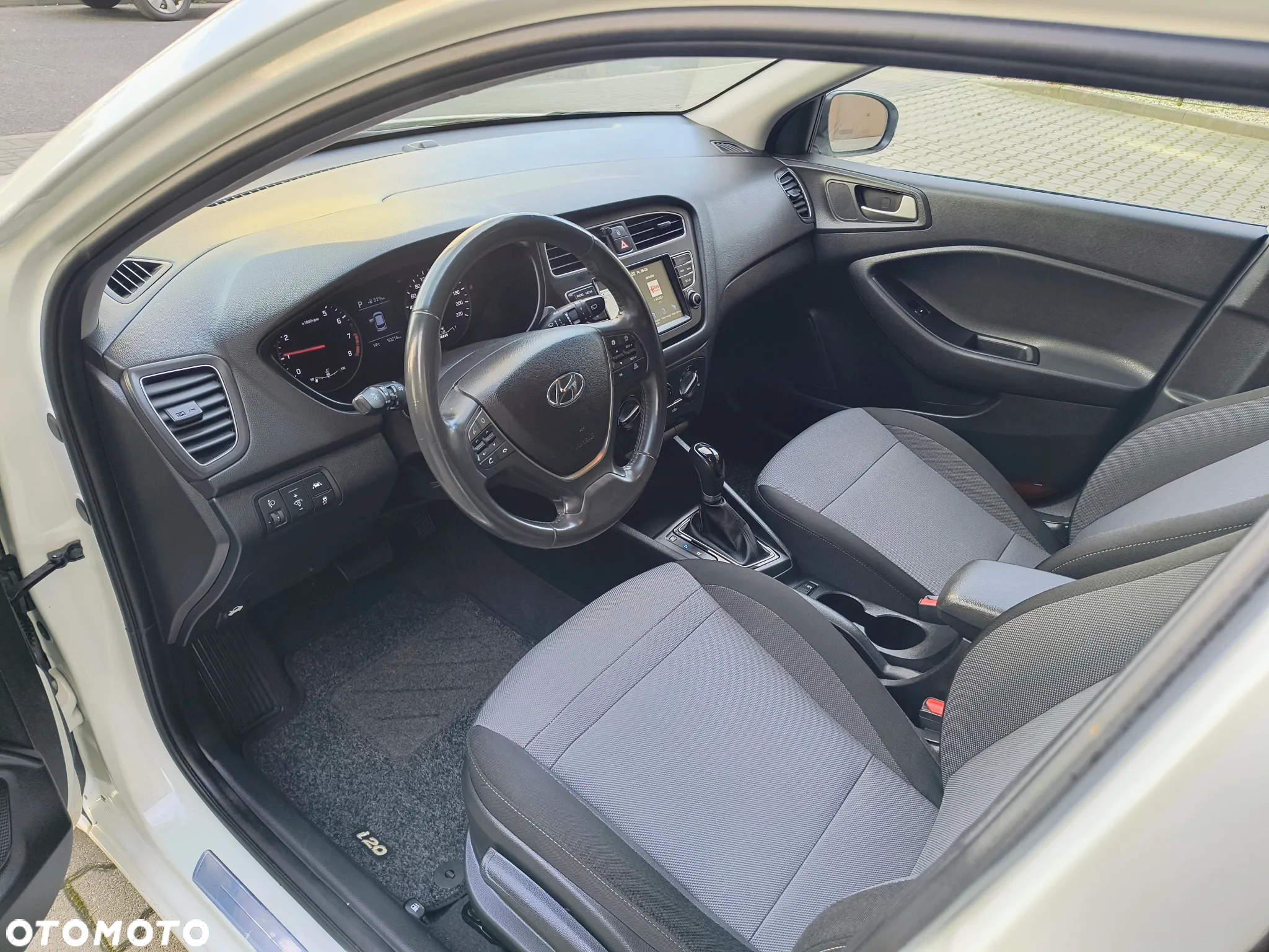 Hyundai i20 1.0 T-GDi Comfort DCT - 5