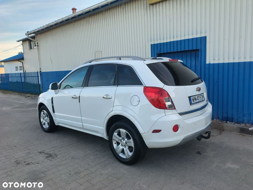 Chevrolet Captiva 2.4 LT+ - 9
