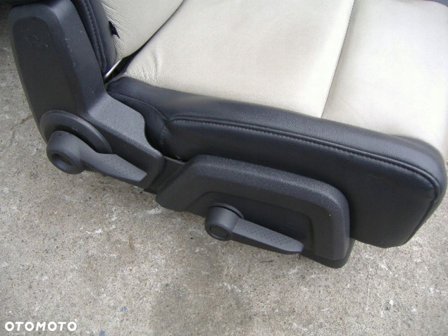 DODGE JOURNEY FOTELE FOTEL komplet skóra - 4