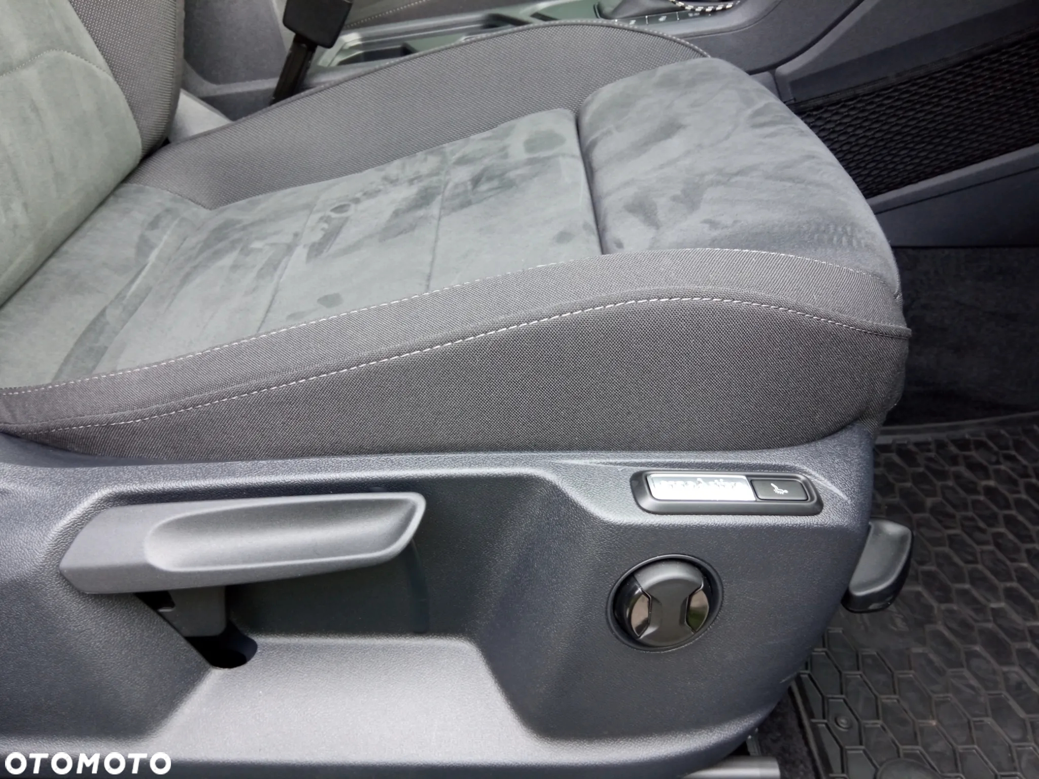 Volkswagen Tiguan 1.5 TSI EVO Life DSG - 23