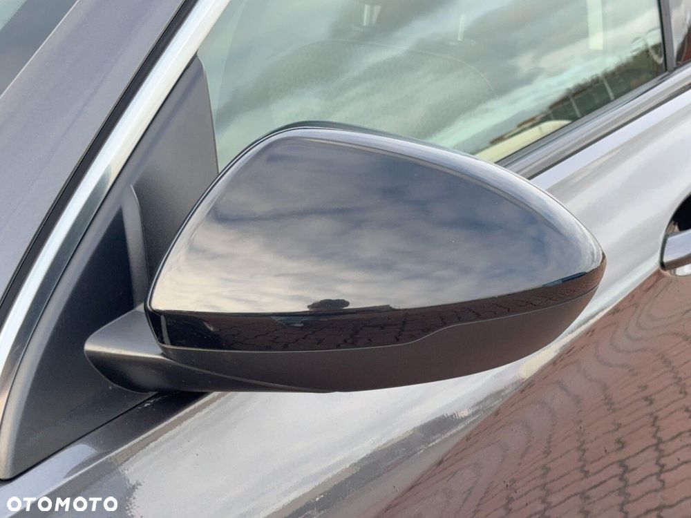 Opel Insignia 2.0 CDTI Elegance S&S - 10