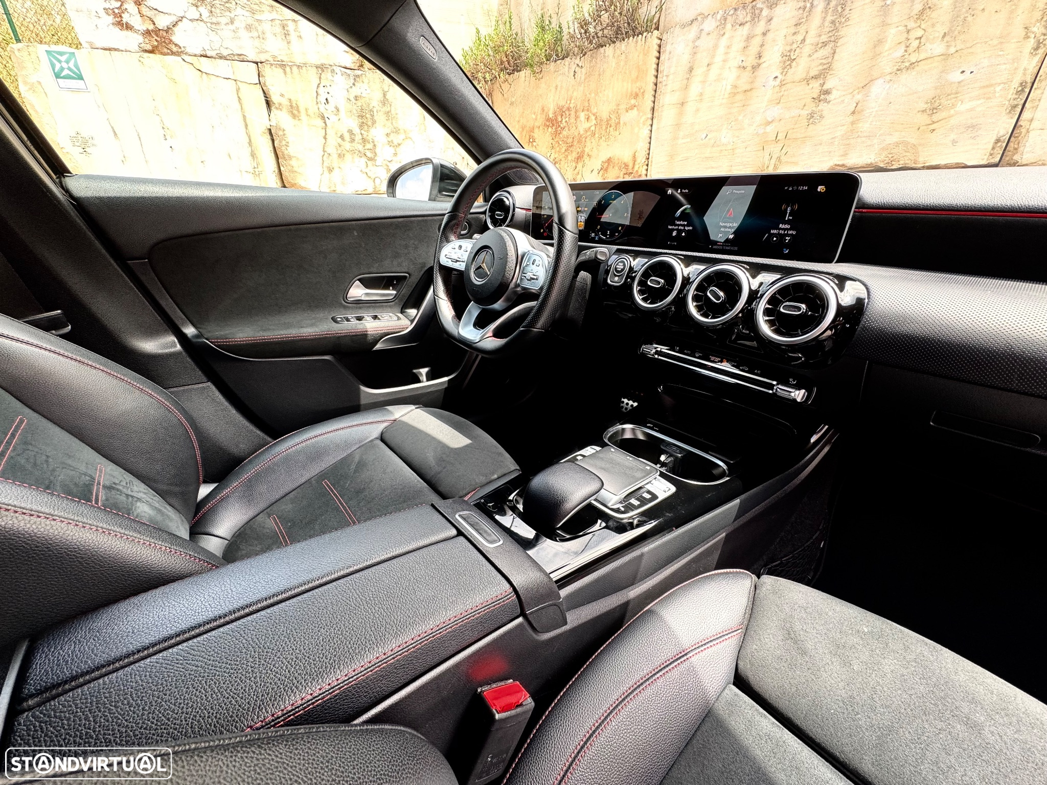 Mercedes-Benz A 180 d 7G-DCT AMG Line - 14