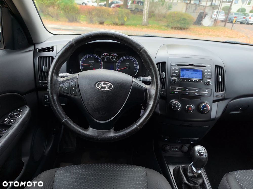 Hyundai i30 i30cw 1.4 UEFA EURO 2012 Edition - 7
