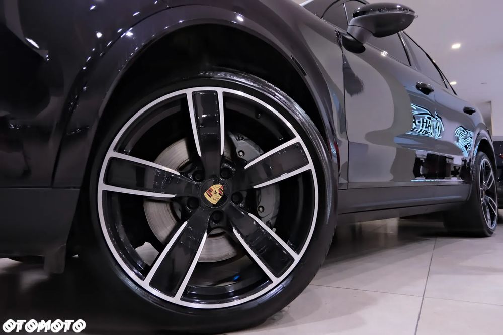 Porsche Cayenne S - 21