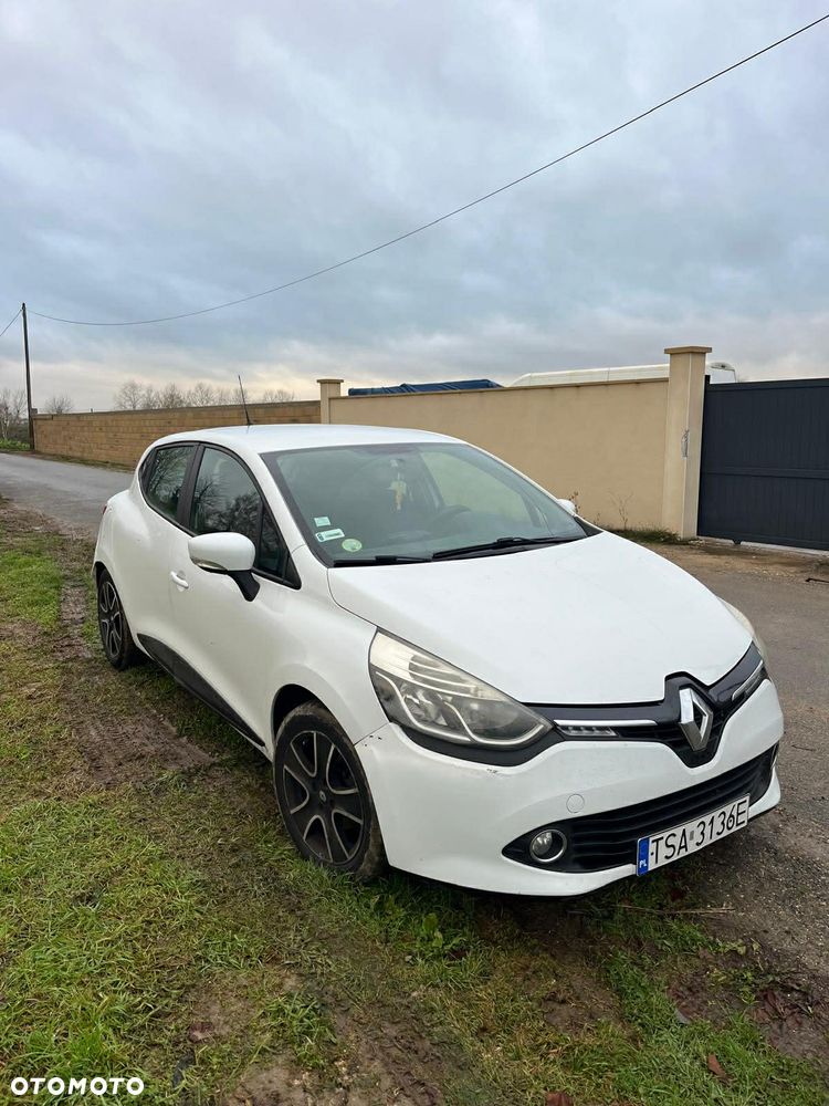 Renault Clio - 1