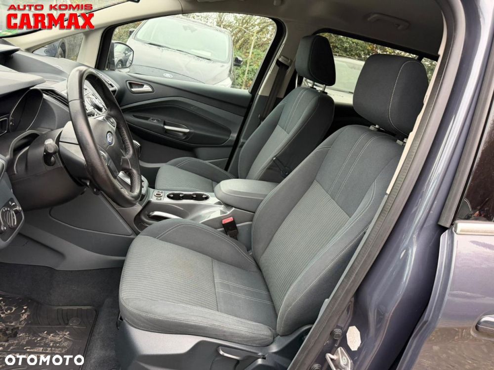 Ford Grand C-MAX - 11