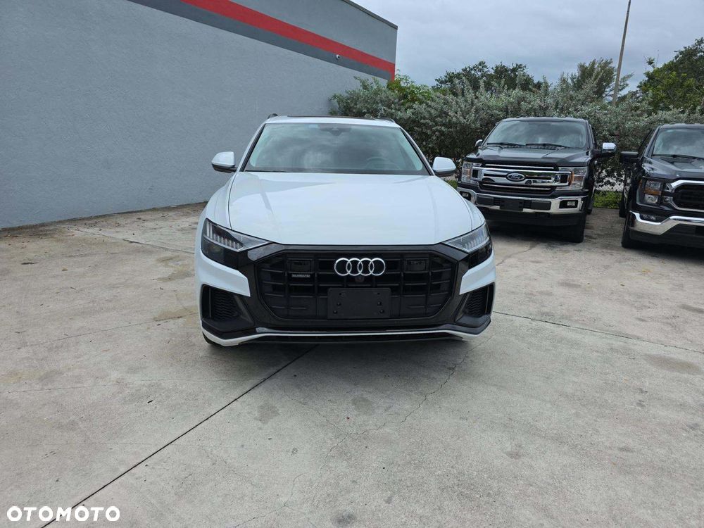 Audi Q8 55 TFSI mHEV Quattro Tiptronic - 8